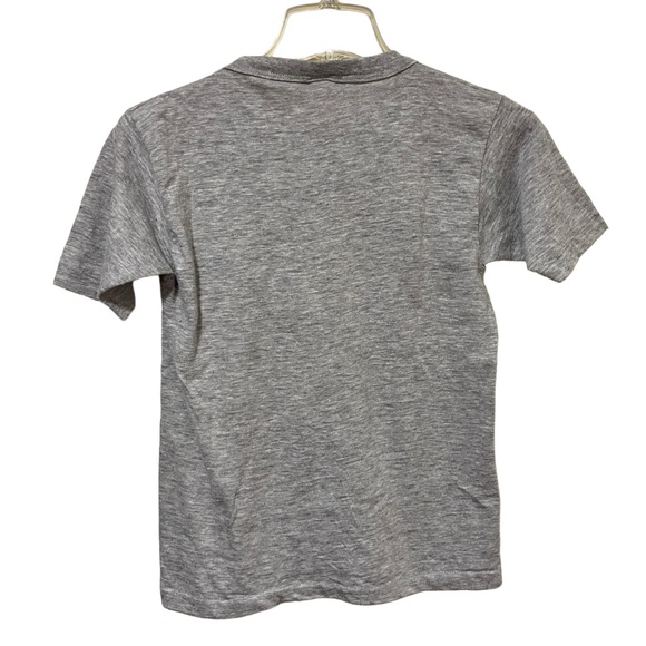 Vintage MLB Pittsburgh Pirates Peanuts Snoopy Gray Artex Single Stitch Tee 1988 - Picture 5 of 10